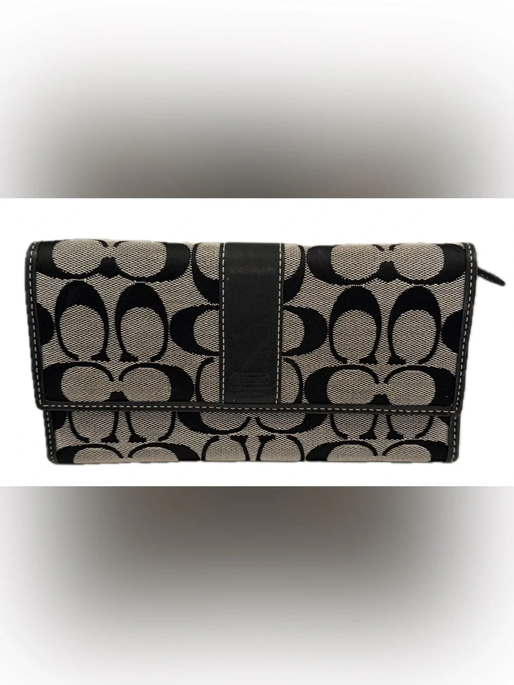Coach this wallet